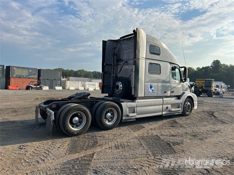 Volvo VNL Vlačilci