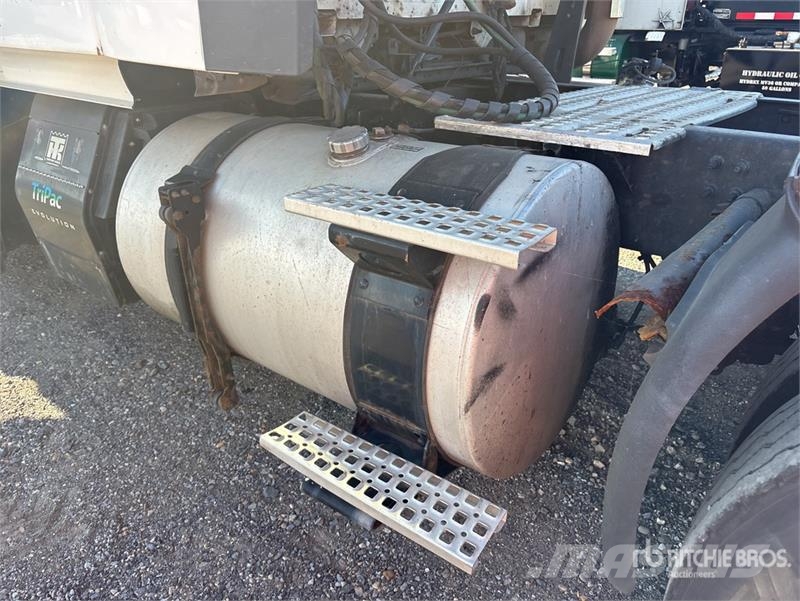 Volvo VNL Sattelzugmaschinen