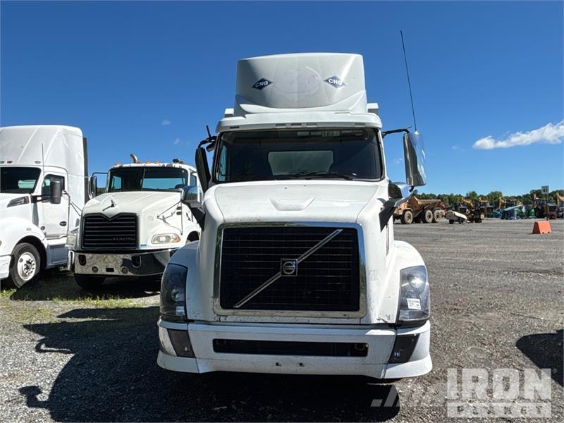 Volvo VNL Tegljači