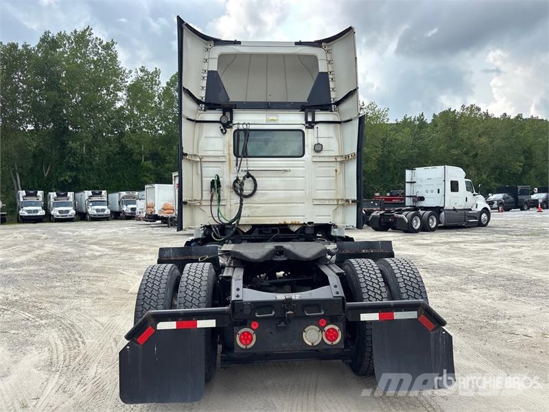 Volvo VNL Trekkers