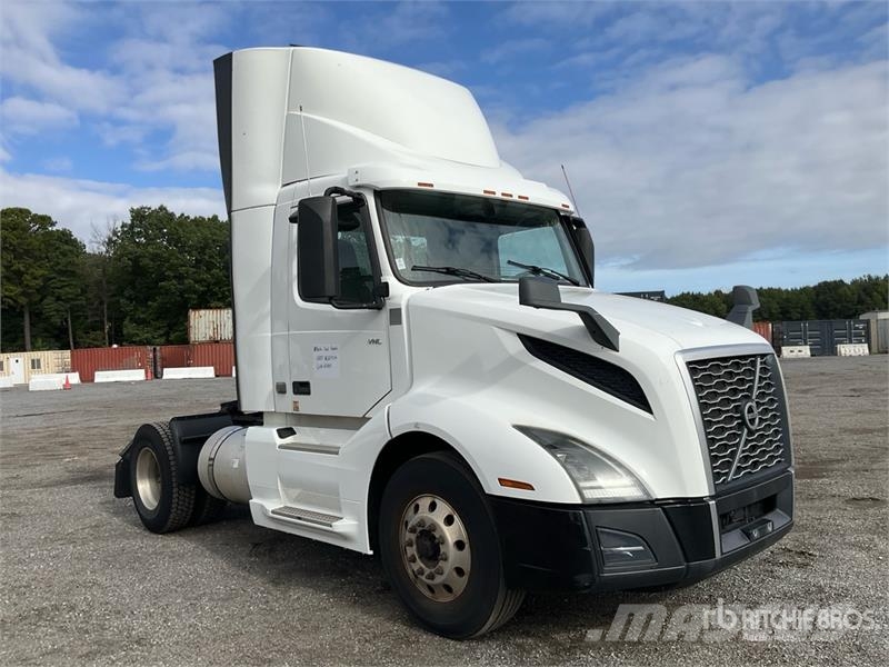 Volvo VNL Vilcēji