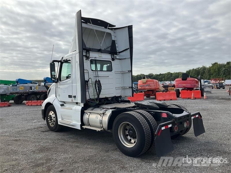 Volvo VNL Vilcēji