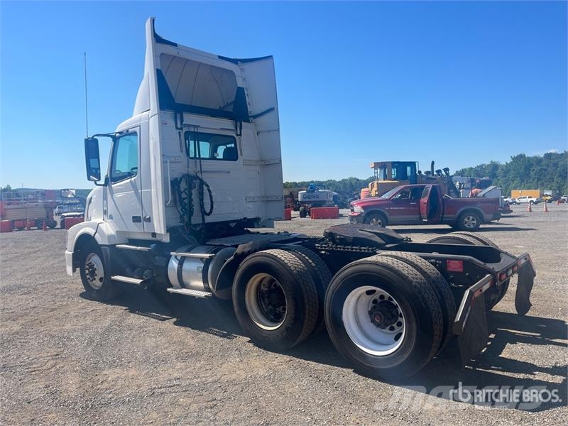 Volvo VNL300 6x2 T/A Day Cab Truck Tractor Prime Movers