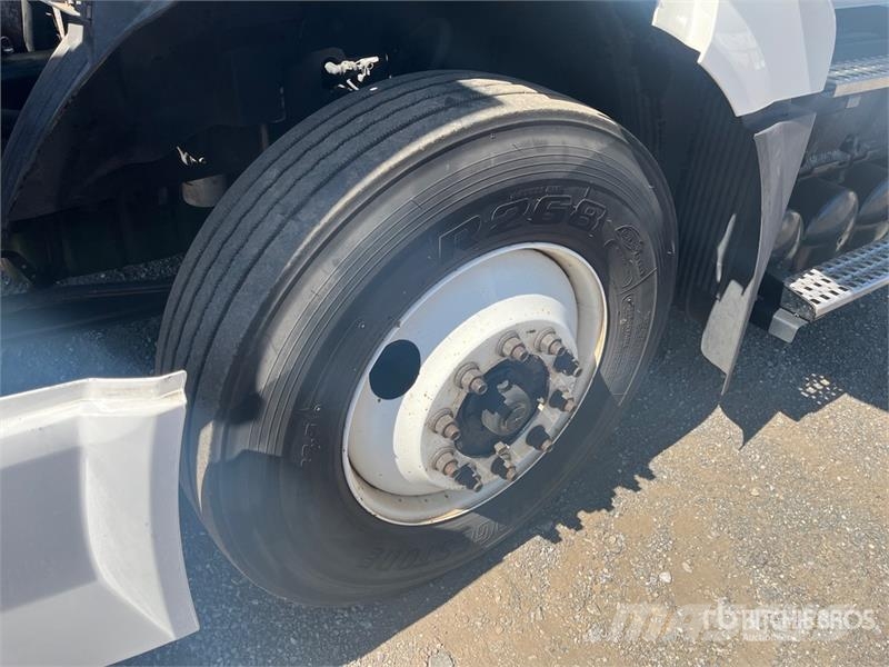 Volvo VNL300 6x2 T/A Day Cab Truck Tractor Prime Movers