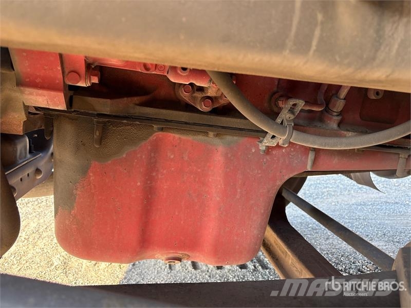 Volvo VNL42T Vetopöytäautot