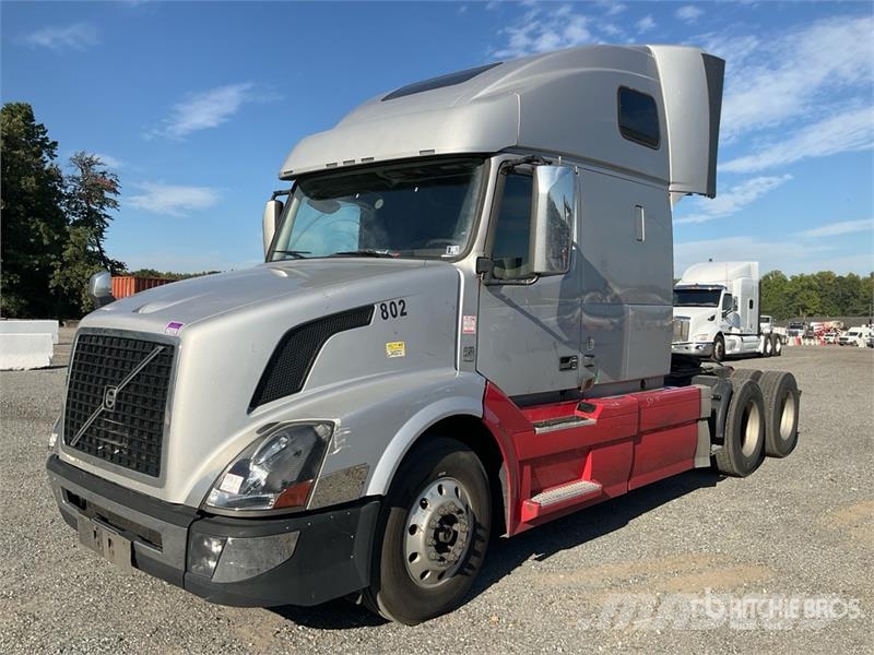 Volvo VNL670 Tractores (camiões)