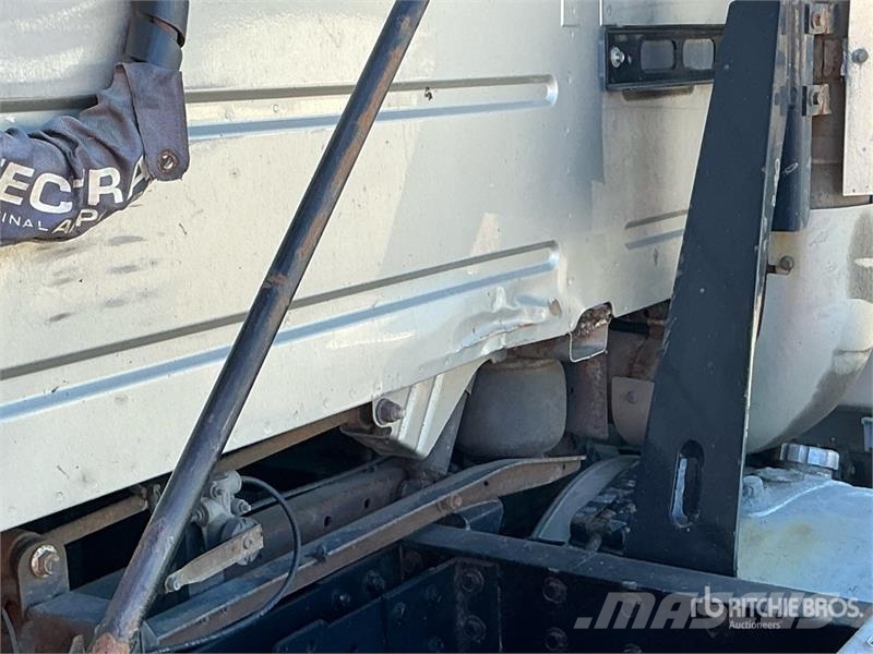 Volvo VNL670 牵引车