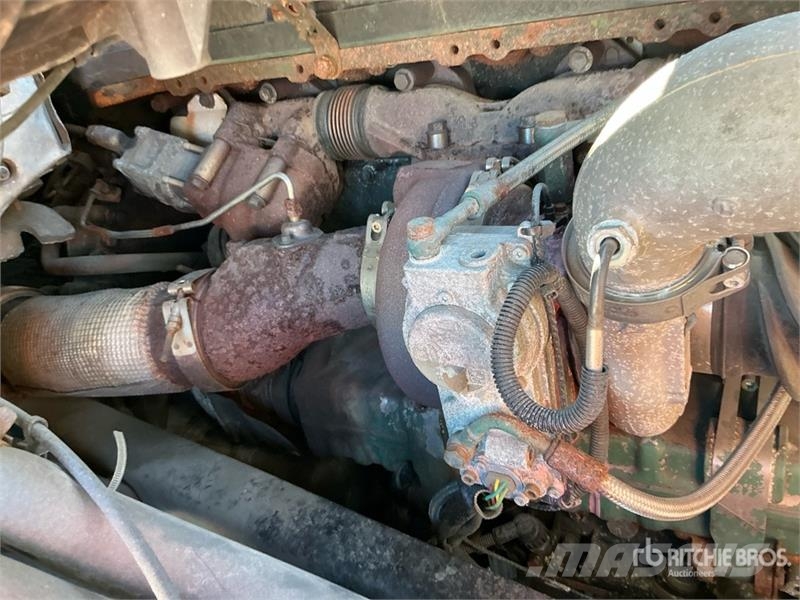 Volvo VNL670 牵引车