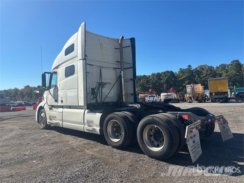 Volvo VNL760 Τράκτορες