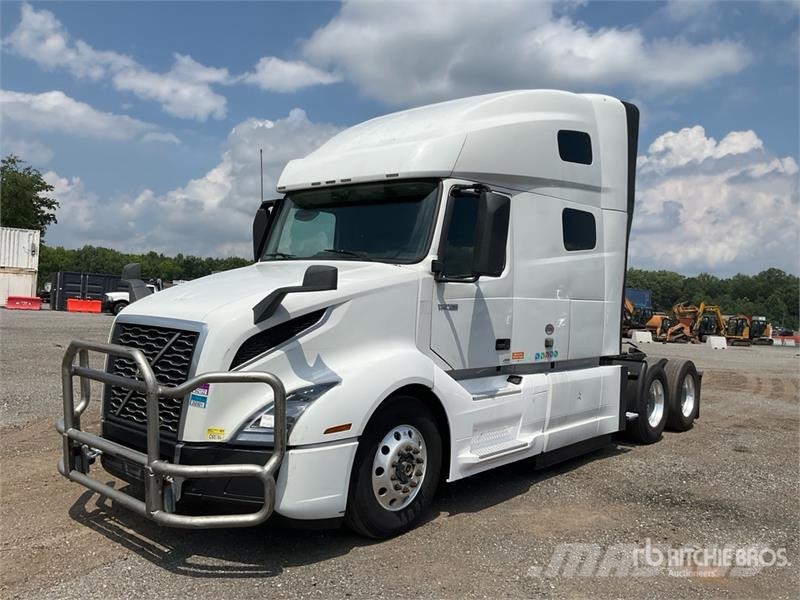 Volvo VNL760 Tractor Units
