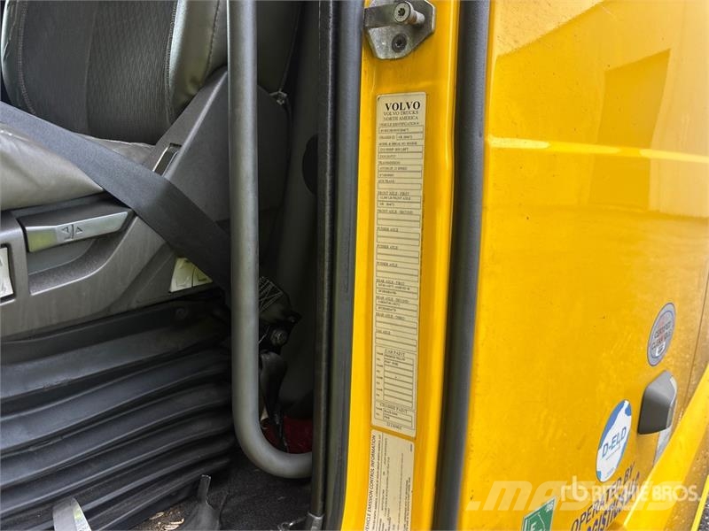 Volvo VNL760 Sattelzugmaschinen