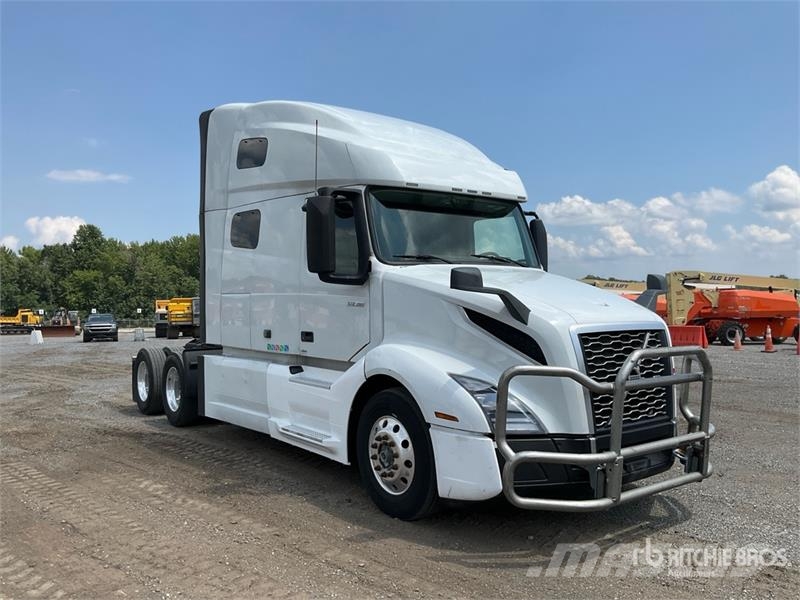 Volvo VNL760 Tractor Units