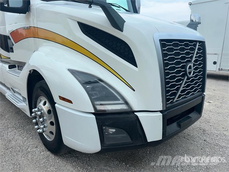 Volvo VNL860 Vlačilci