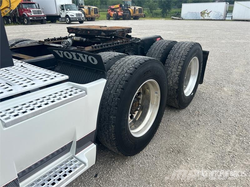 Volvo VNL860 Vlačilci