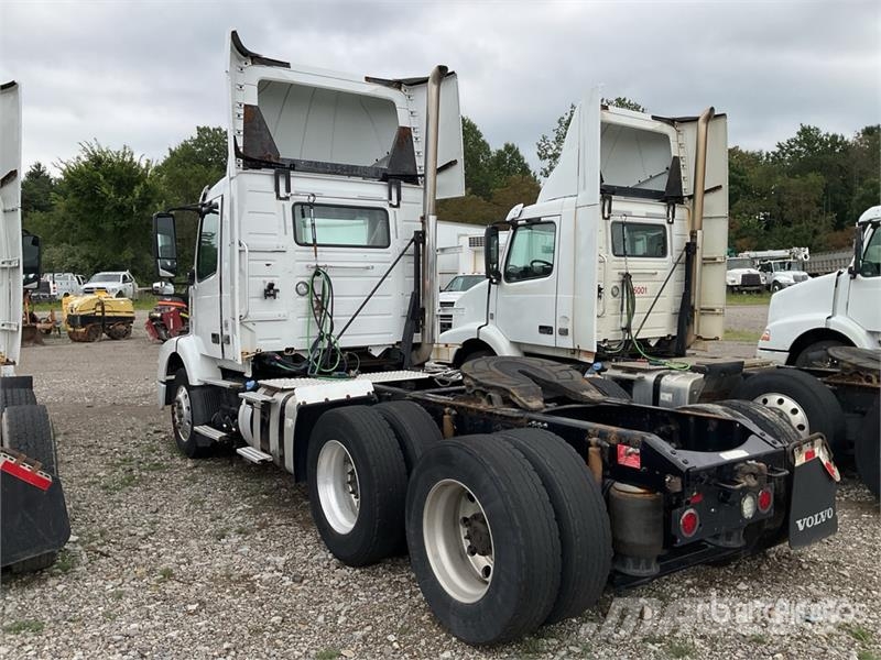 Volvo VNM Tractor Units