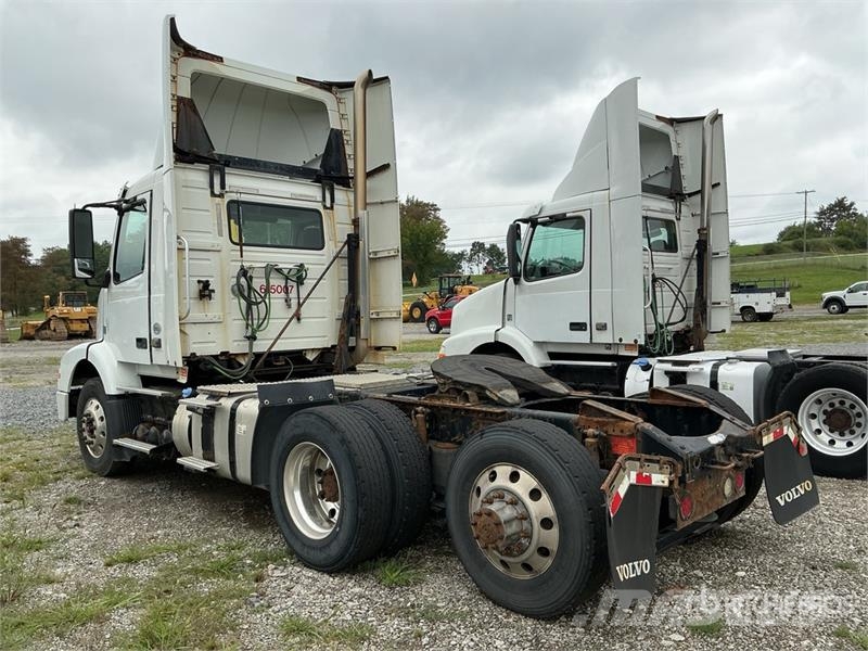 Volvo VNM Tractor Units