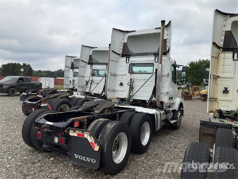 Volvo VNM Tractor Units