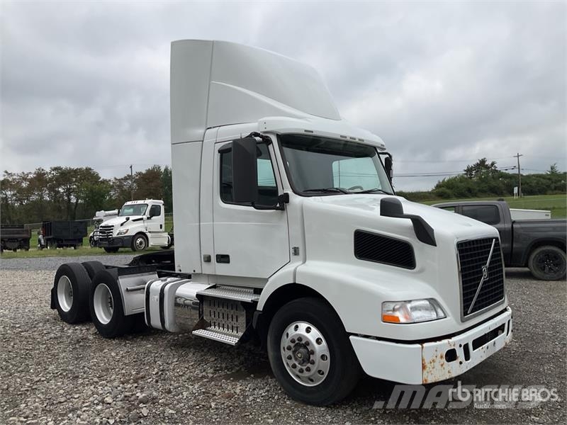 Volvo VNM Tractor Units