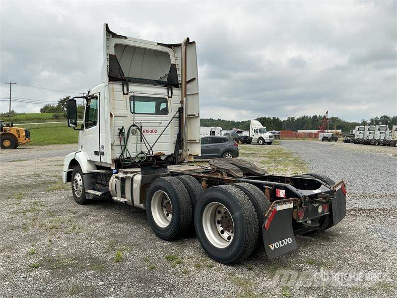 Volvo VNM Tractor Units