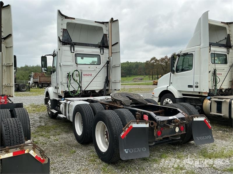 Volvo VNM Tractor Units