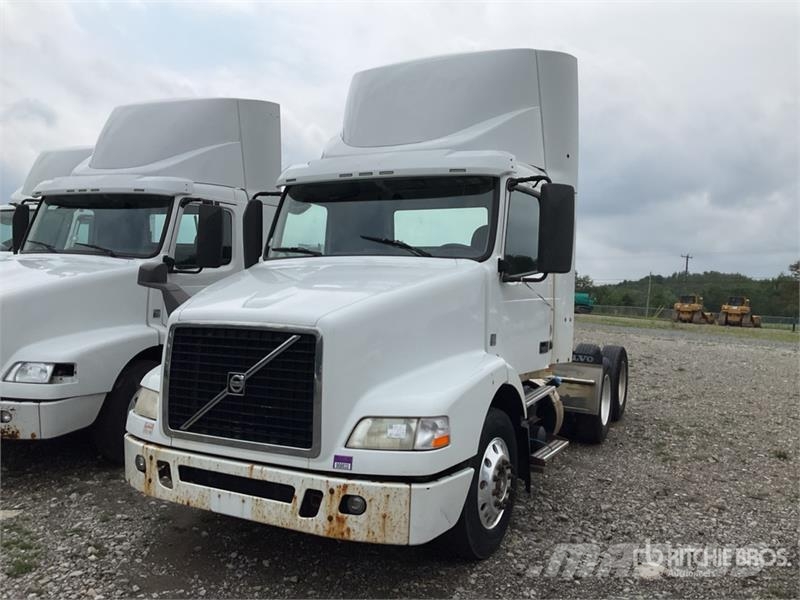 Volvo VNM Tractor Units