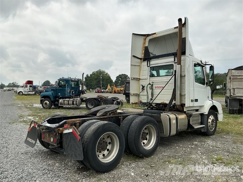 Volvo VNM Tractor Units