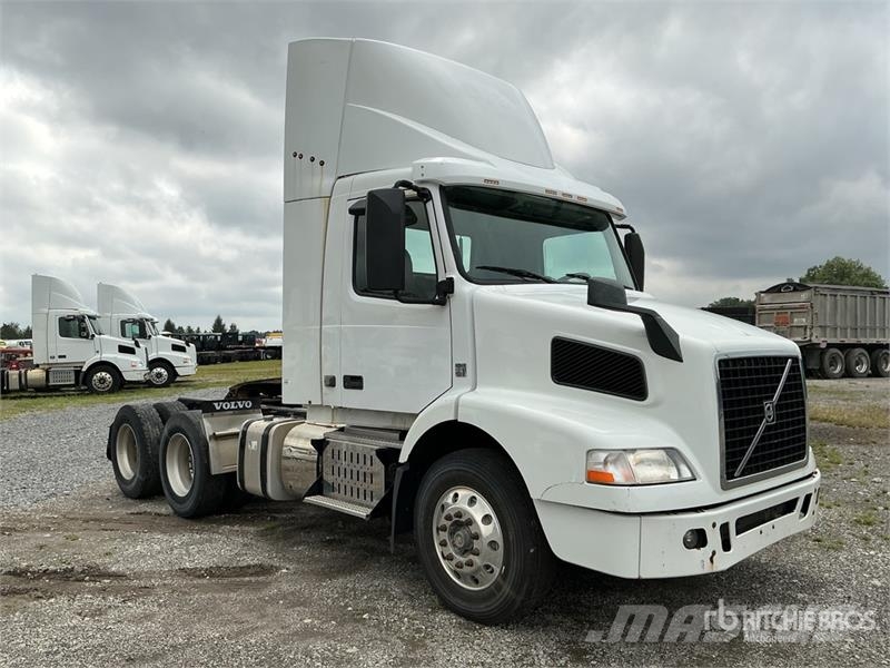 Volvo VNM Tractor Units