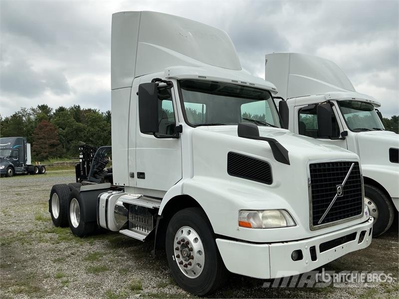 Volvo VNM Tractor Units