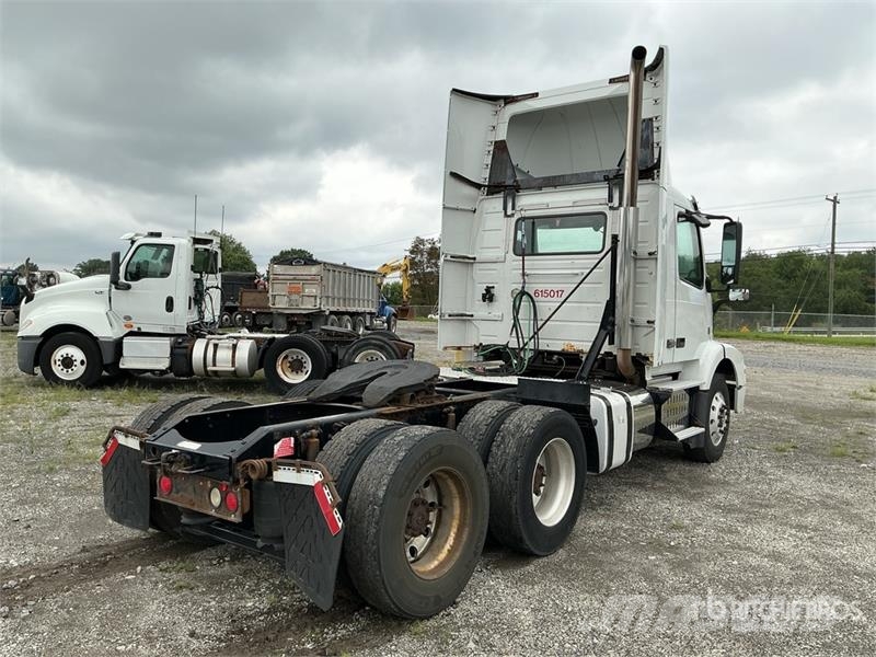 Volvo VNM Tractor Units
