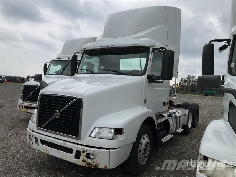 Volvo VNM Tractor Units
