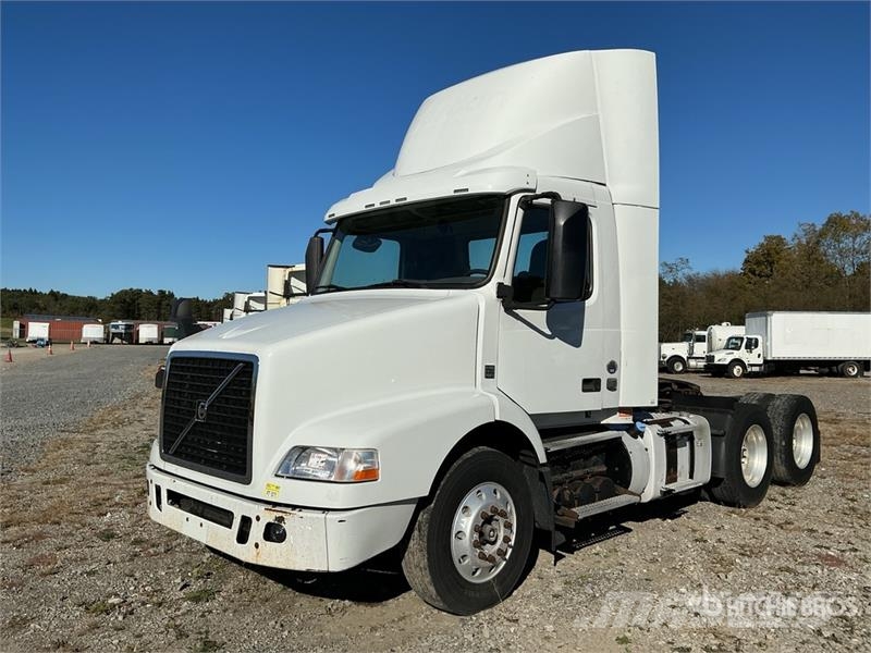 Volvo VNM وحدات الجر