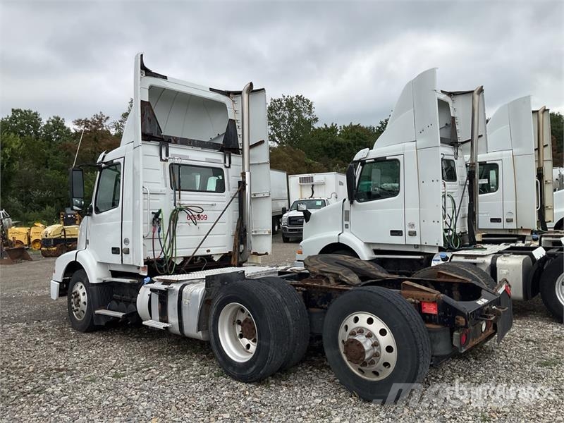Volvo VNM Tractor Units