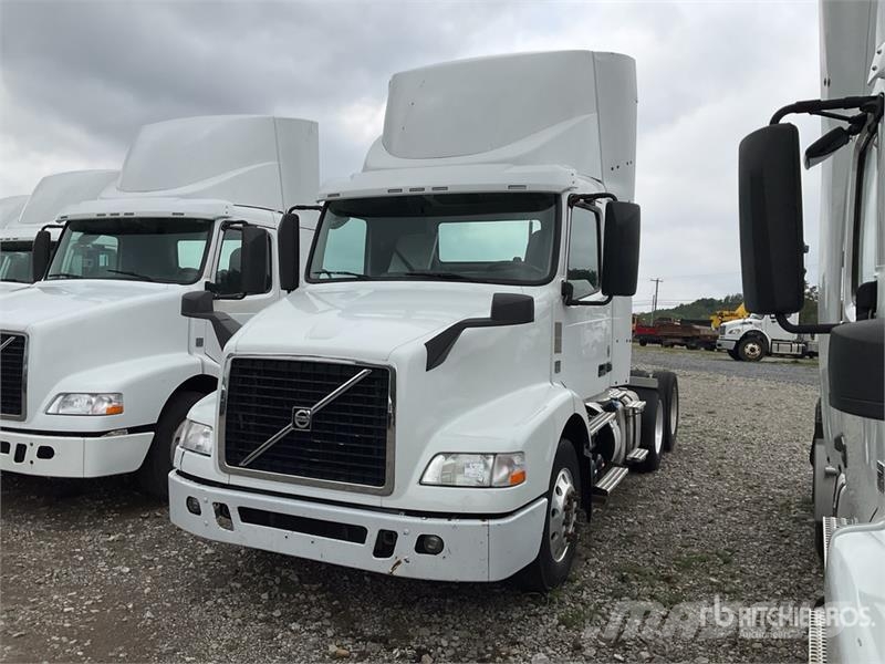 Volvo VNM Tractor Units