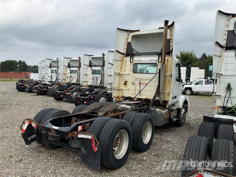 Volvo VNM Tractor Units