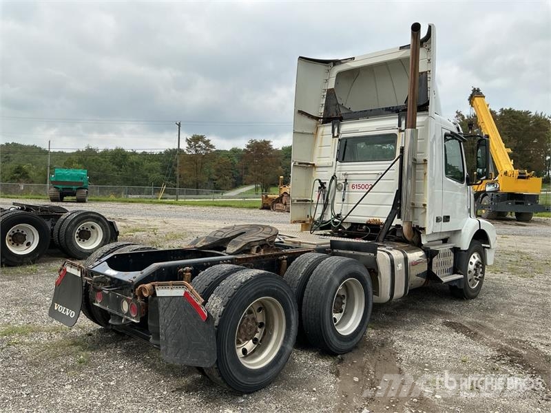 Volvo VNM Tractor Units