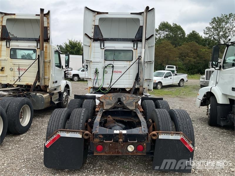 Volvo VNM Tractor Units