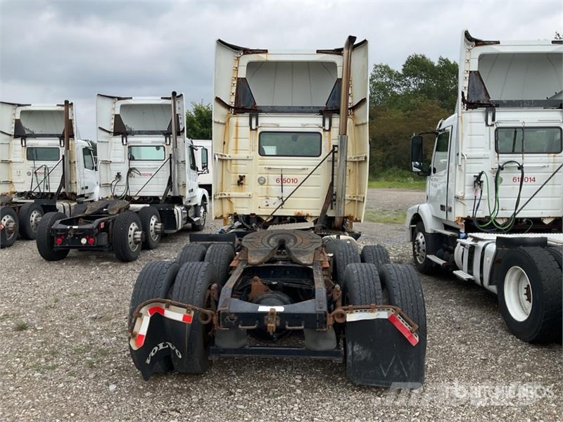 Volvo VNM Tractor Units