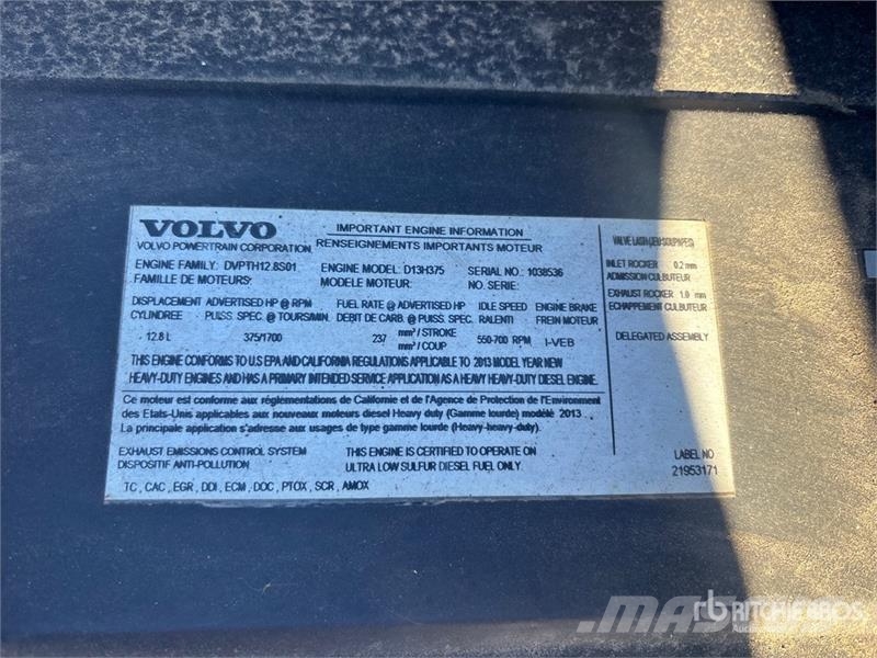 Volvo VNM200 6x4 T/A Day Cab Truck Tractor Traktorske jedinice