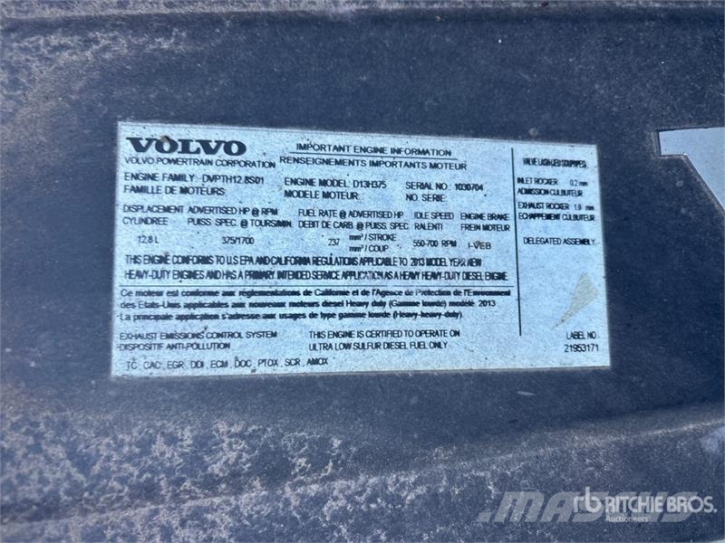 Volvo VNM200 6x4 T/A Day Cab Truck Tractor Traktorske jedinice
