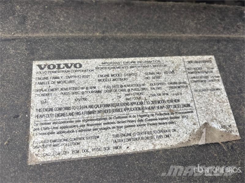 Volvo VNM200 6x4 T/A Day Cab Truck Tractor Traktorske jedinice