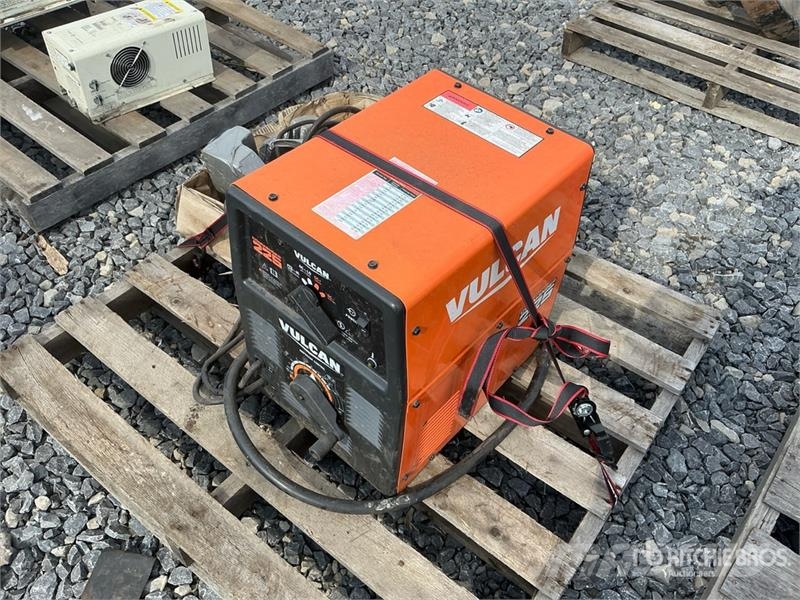  Vulcan 255 A Skid-Mounted Stick Electric Welder Poste à souder