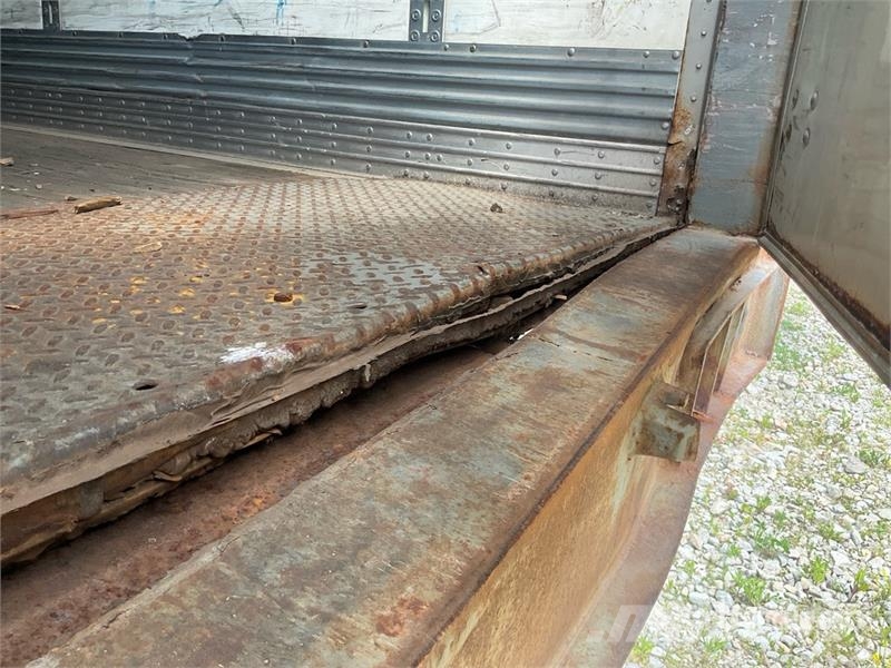Wabash 53 ft x 102 in Sliding T/A Van Trailer Box Trailers