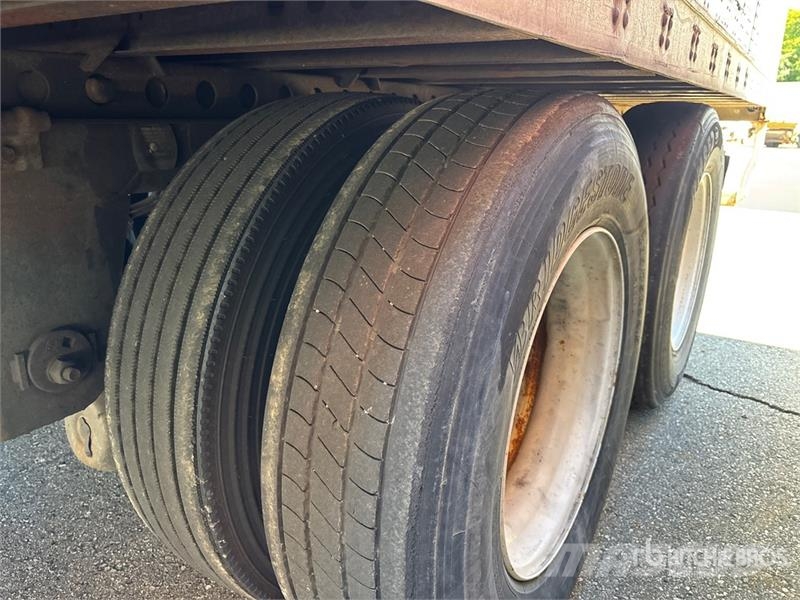 Wabash DVCVHPC 53 ft x 102 in T/A Van Trailer 箱體拖車