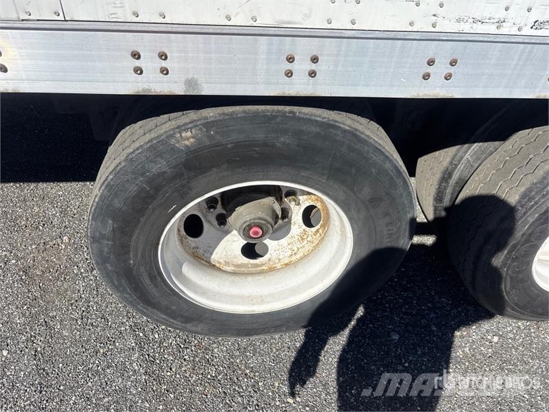 Wabash DVCVHPC 53 ft x 102 in T/A Van Trailer 厢式拖车