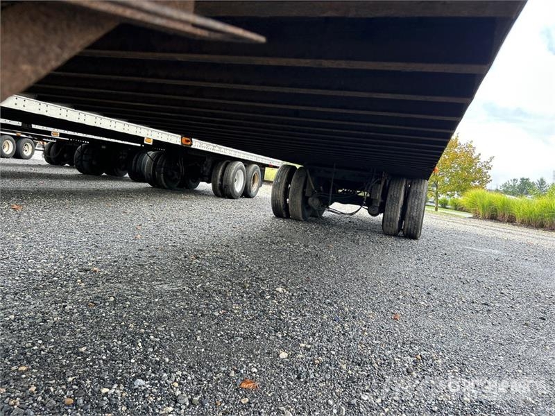 Wabash DVCVHPC 53 ft x 102 in T/A Van Trailer Van Body Trailers