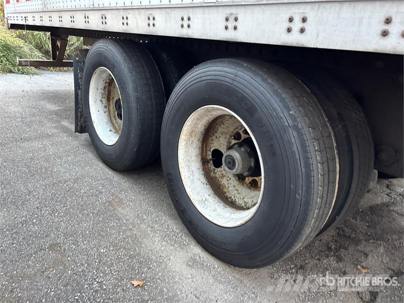 Wabash DVCVHPC 53 ft x 102 in T/A Van Trailer Причепи-фургони