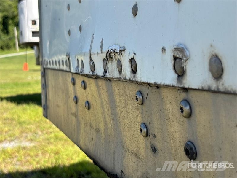 Wabash DVCVHPC 53 ft x 102 in T/A Van Trailer Van Body Trailers