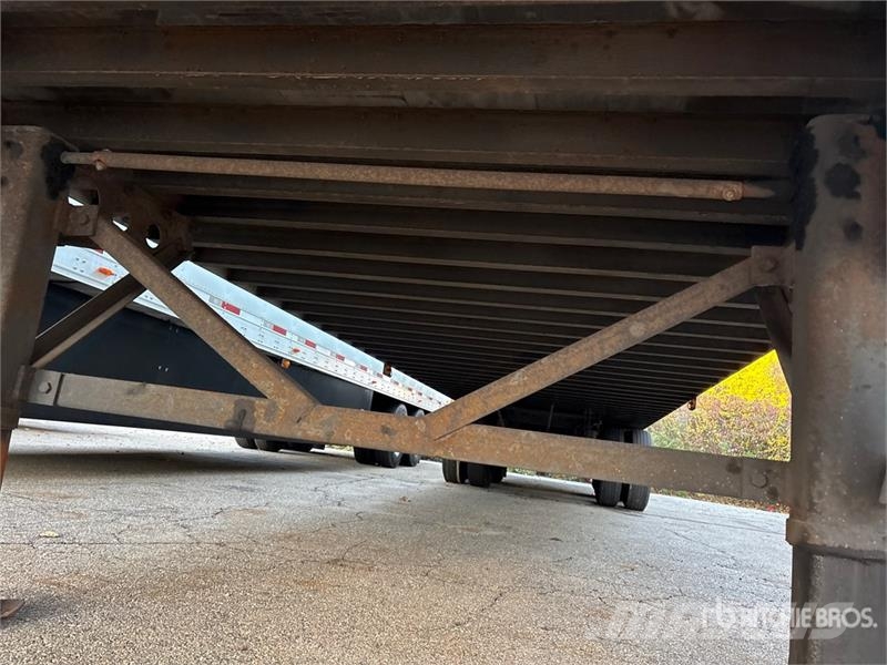 Wabash DVCVHPC 53 ft x 102 in T/A Van Trailer Причепи-фургони