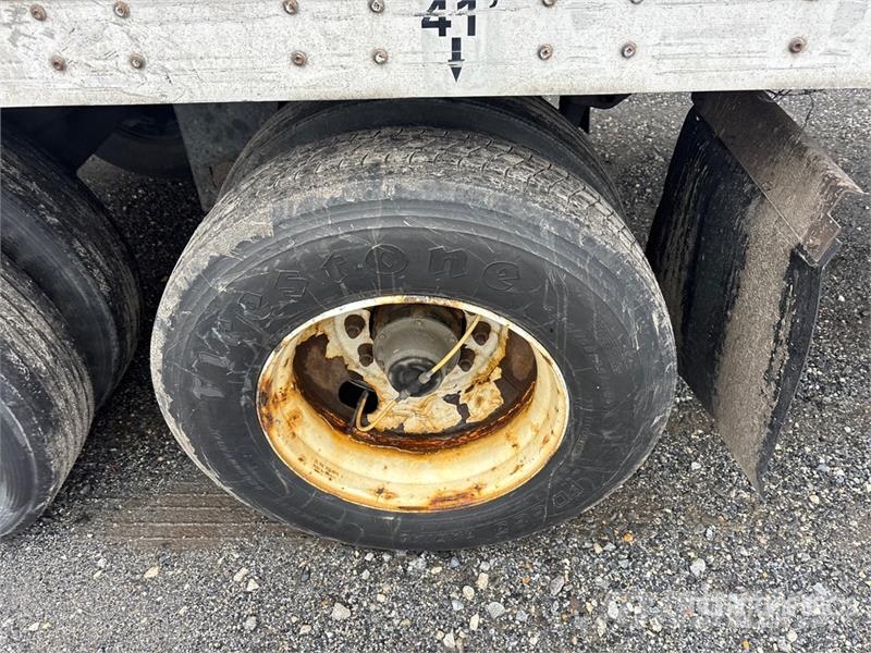 Wabash DVLSHPC 53 ft x 102 in T/A Van Trailer Furgons
