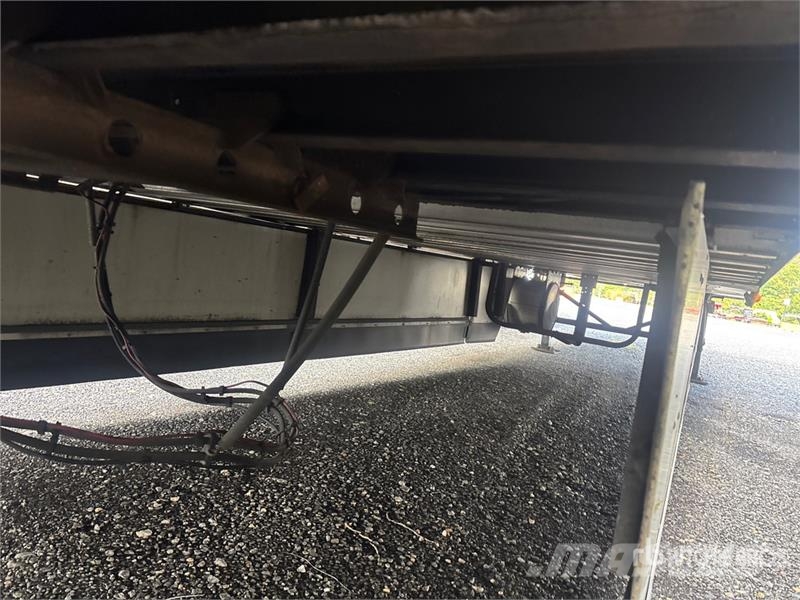 Wabash RFALHSA 53 ft x 102 in T/A Refrigerated Trailer 控溫式半拖車